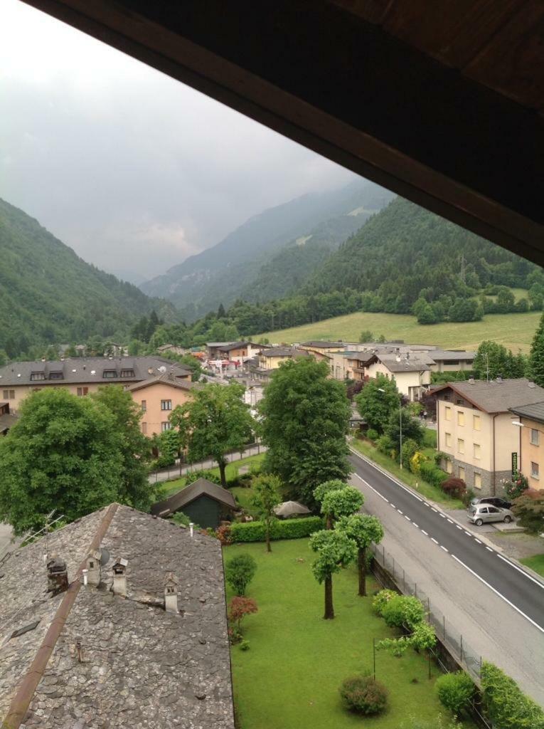 Hotel Ristorante Gromo Kültér fotó