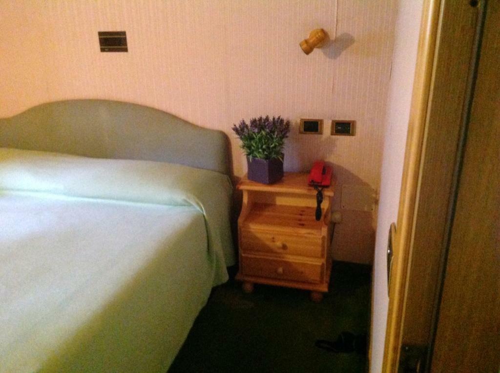 Hotel Ristorante Gromo Kültér fotó